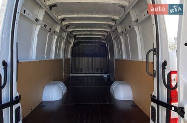 Грузовой фургон Renault Master 2021 в Киеве