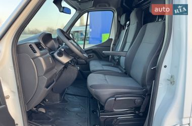 Грузовой фургон Renault Master 2019 в Дубно