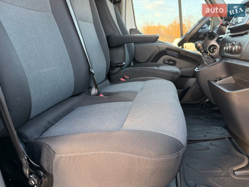 Вантажний фургон Renault Master 2022 в Києві