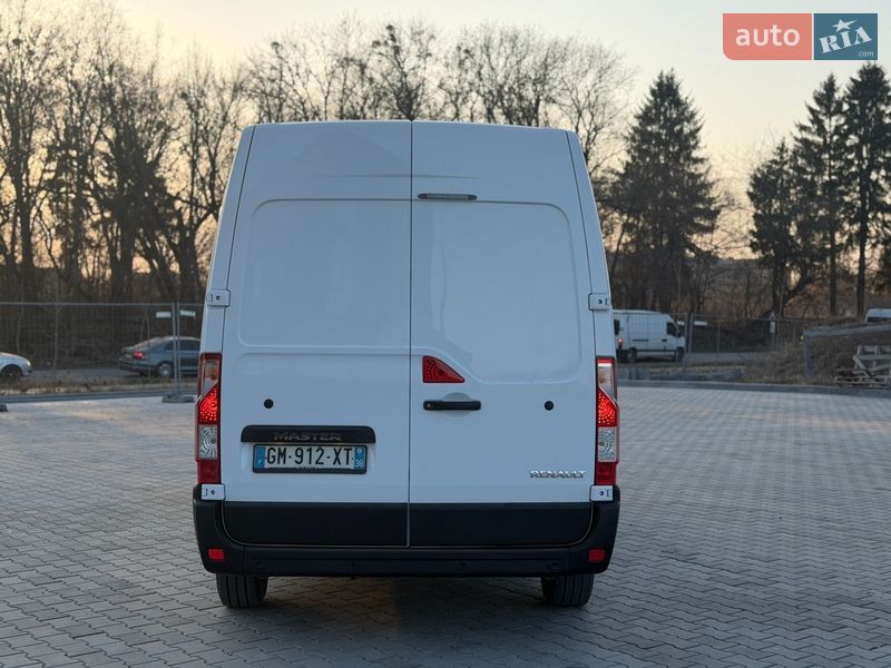 Вантажний фургон Renault Master 2023 в Дубні