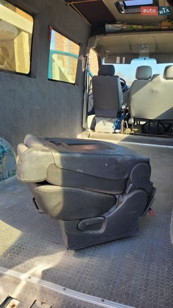 Мінівен Renault Master 2003 в Чернівцях фото 12 Мінівен Renault Master 2003 в Чернівцях
