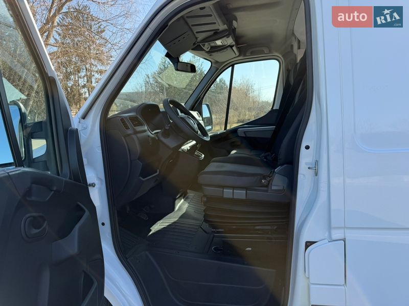 Грузовой фургон Renault Master 2021 в Луцке