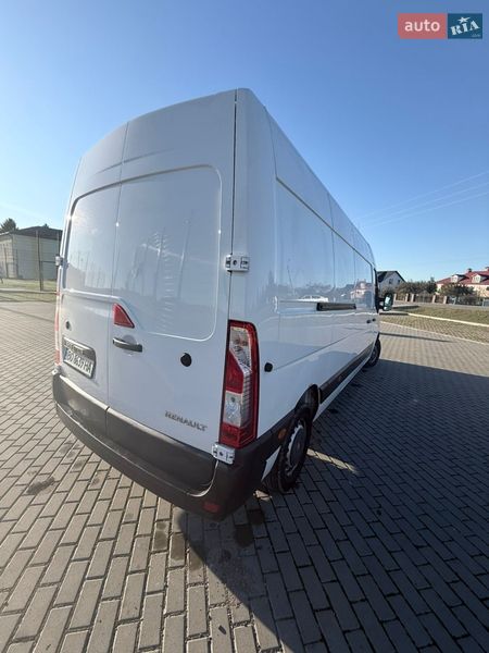 Грузовой фургон Renault Master 2018 в Бучаче