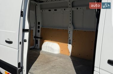 Вантажний фургон Renault Master 2021 в Рівному