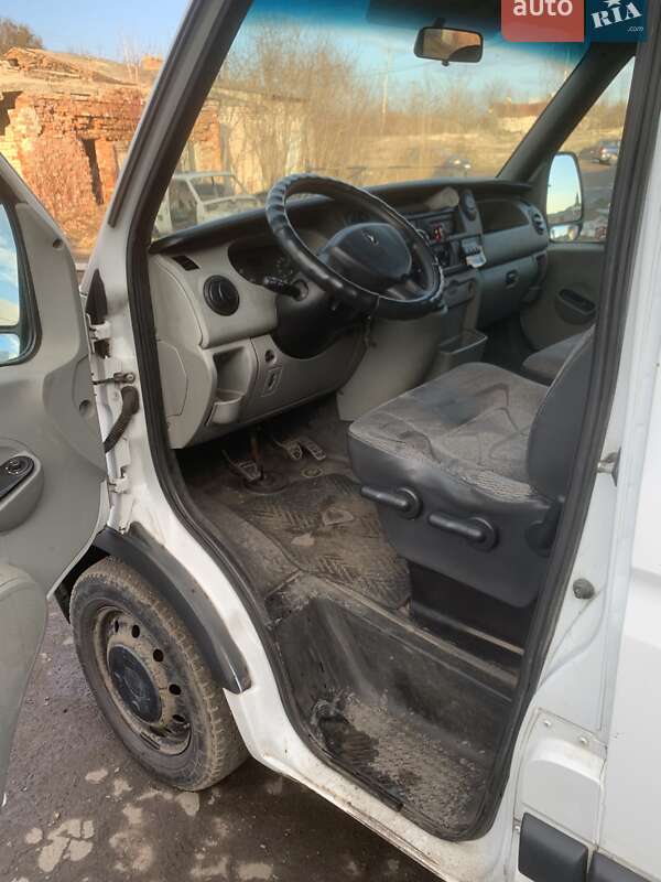 Мінівен Renault Master 2008 в Сокалі