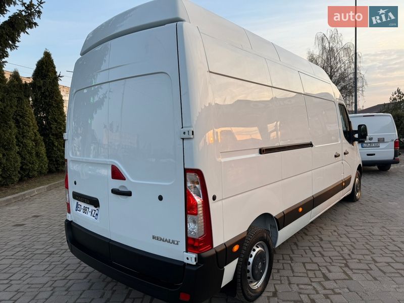 Грузовой фургон Renault Master 2017 в Дубно