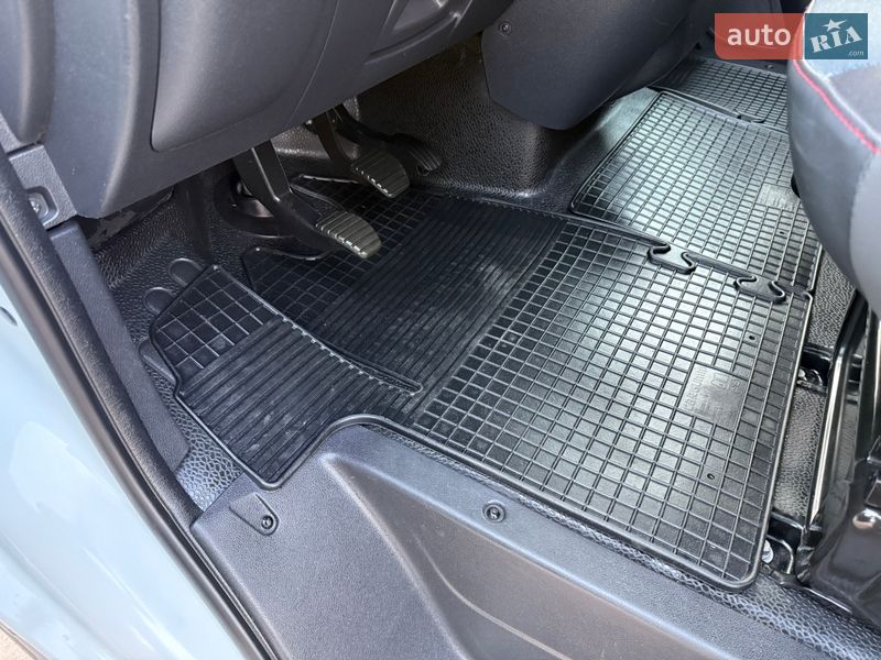 Грузовой фургон Renault Master 2017 в Дубно