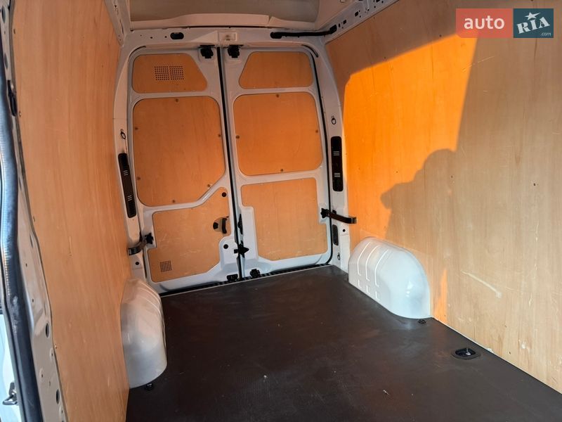 Грузовой фургон Renault Master 2017 в Дубно