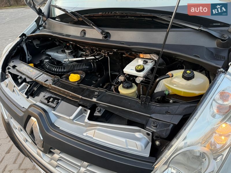 Грузовой фургон Renault Master 2017 в Дубно