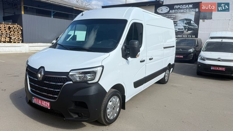 Renault Master 2021