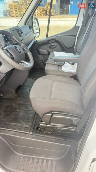 Вантажний фургон Renault Master 2021 в Луцьку