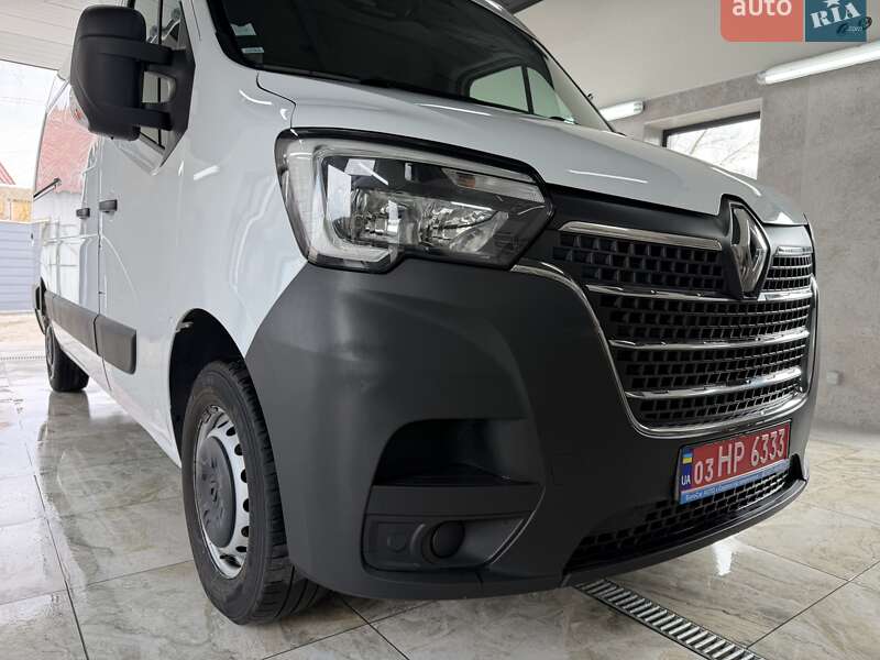 Вантажний фургон Renault Master 2020 в Полтаві