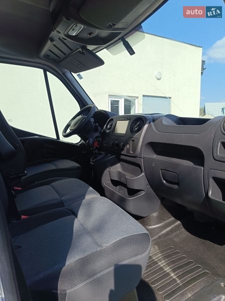 Вантажний фургон Renault Master 2019 в Дубні