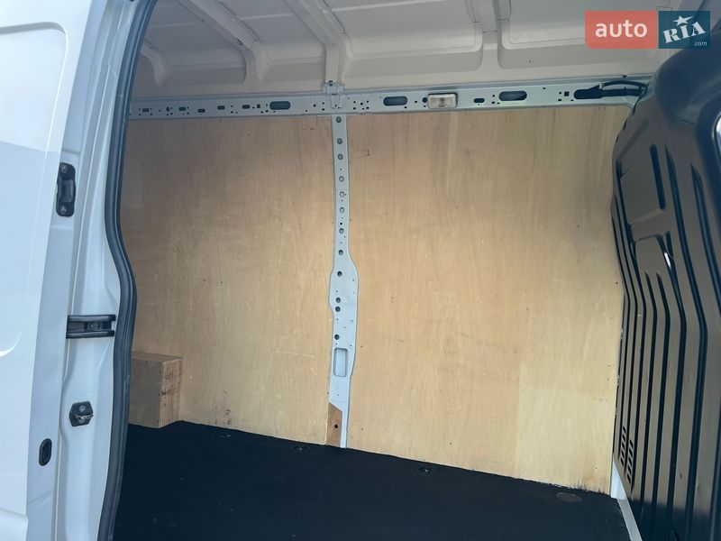 Грузовой фургон Renault Master 2021 в Дубно