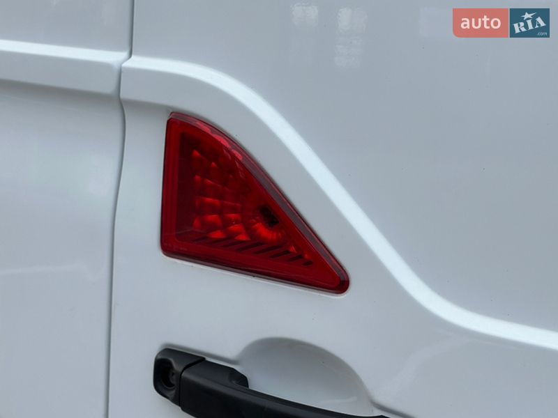 Грузовой фургон Renault Master 2022 в Дубно фото 32 Грузовой фургон Renault Master 2022 в Дубно