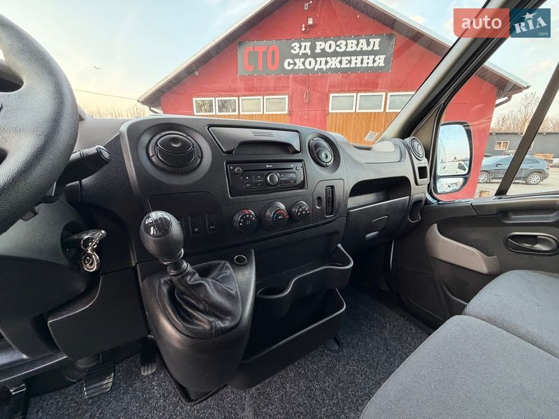 Вантажопасажирський фургон Renault Master 2016 в Млиніві фото 24 Вантажопасажирський фургон Renault Master 2016 в Млиніві