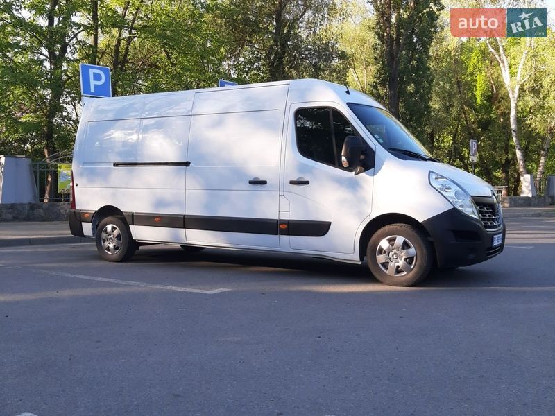 Грузовой фургон Renault Master 2018 в Полтаве