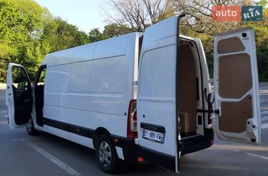 Вантажний фургон Renault Master 2018 в Полтаві