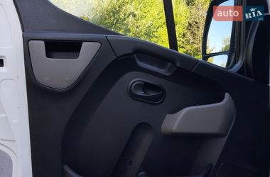 Вантажний фургон Renault Master 2018 в Полтаві
