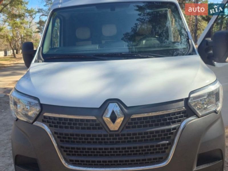 Renault Master 2024