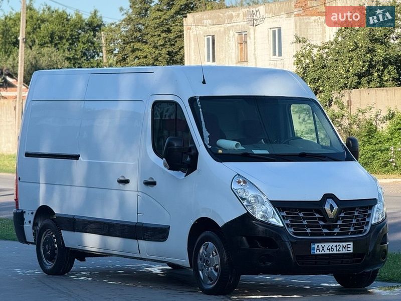 Грузовой фургон Renault Master 2016 в Миргороде