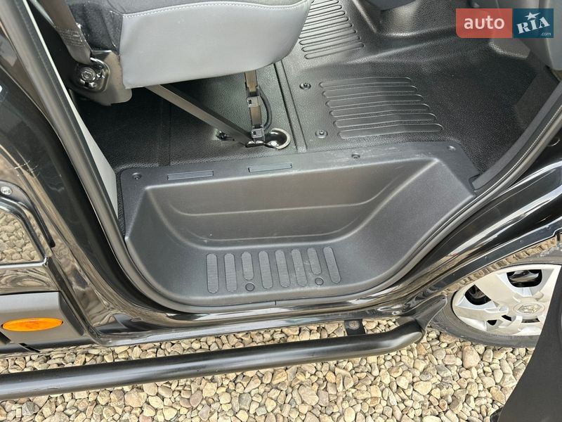 Грузовой фургон Renault Master 2019 в Львове