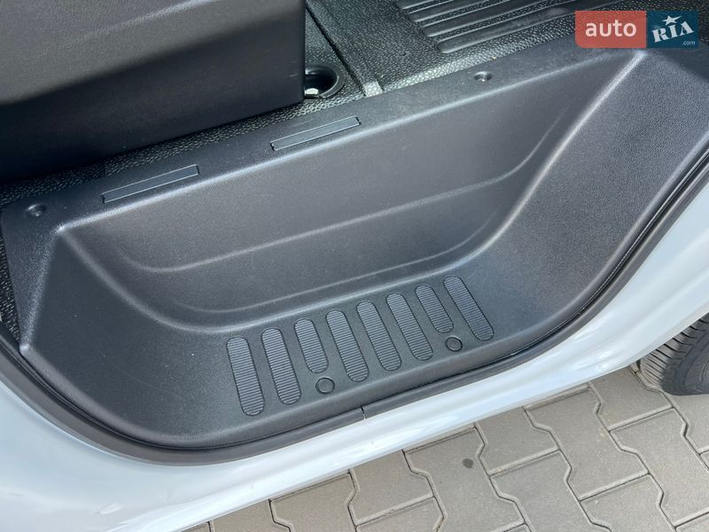 Грузовой фургон Renault Master 2019 в Дубно фото 44 Грузовой фургон Renault Master 2019 в Дубно