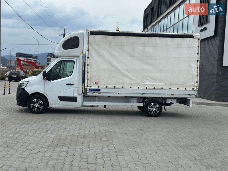 Вантажний фургон Renault Master 2022 в Хусті