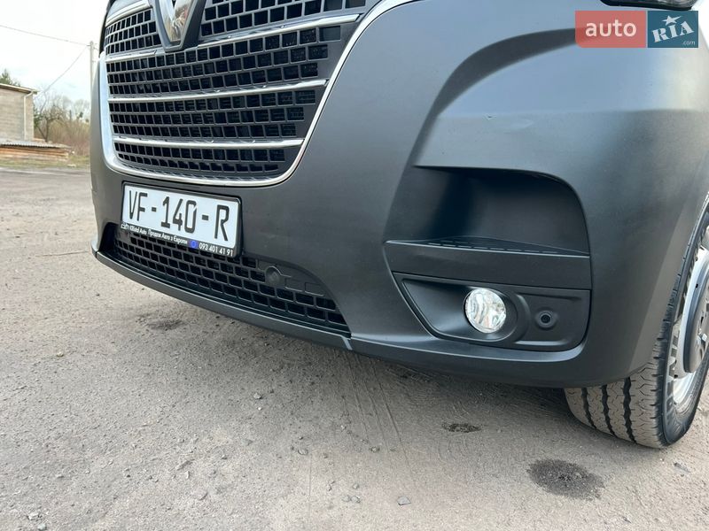 Вантажний фургон Renault Master 2021 в Радивиліві