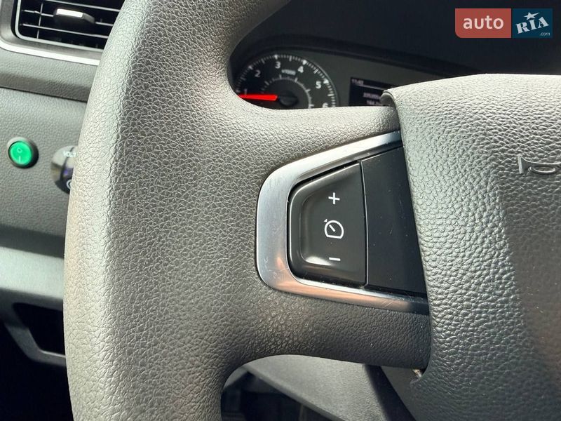 Грузовой фургон Renault Master 2021 в Киеве