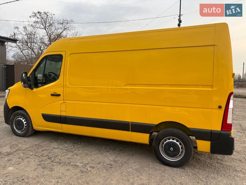 Грузовой фургон Renault Master 2021 в Нововолынске