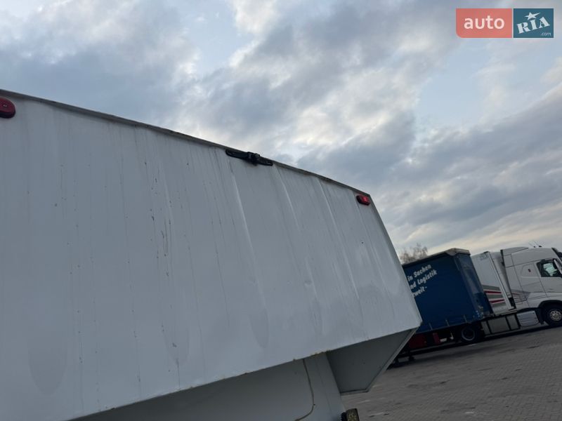 Автовоз Renault Master 2016 в Сарнах