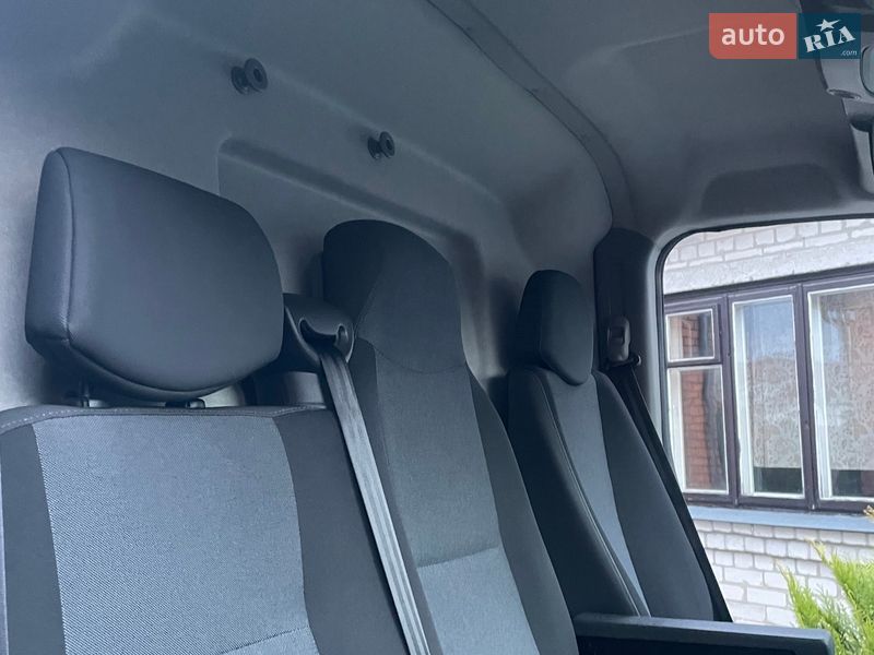 Грузовой фургон Renault Master 2017 в Ковеле