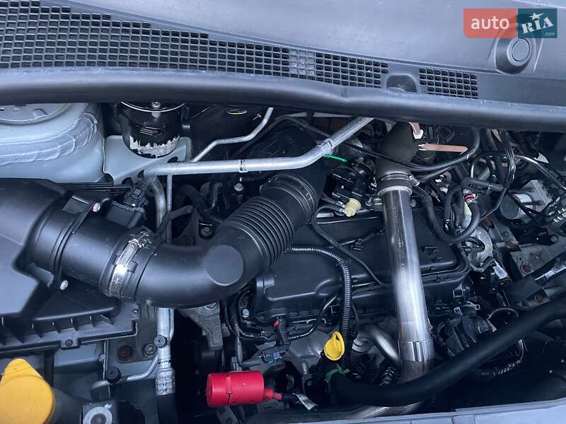 Грузовой фургон Renault Master 2017 в Ковеле