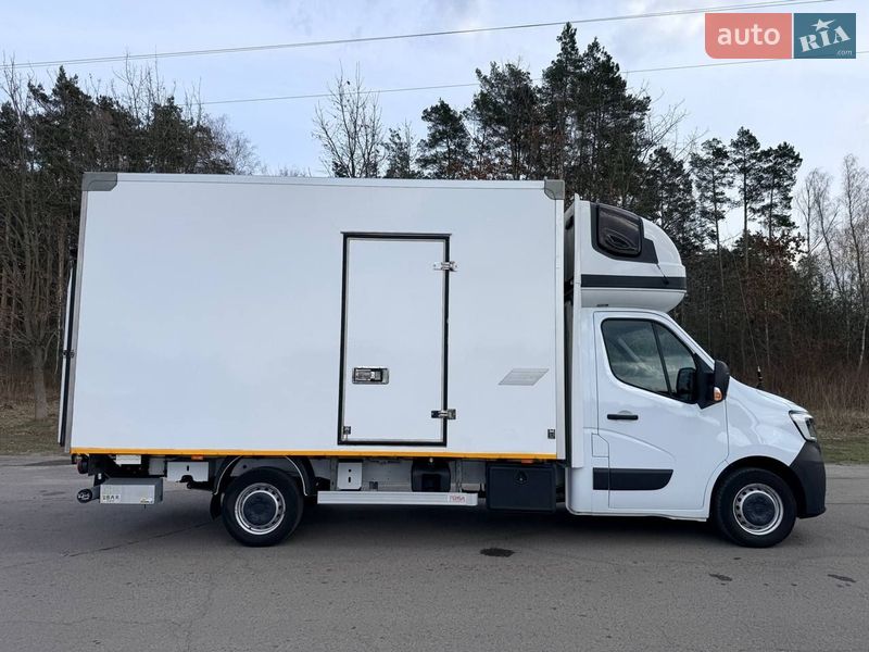 Вантажний фургон Renault Master 2022 в Києві