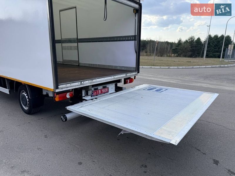 Вантажний фургон Renault Master 2022 в Києві