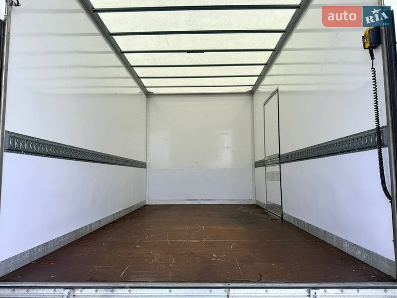 Вантажний фургон Renault Master 2022 в Києві