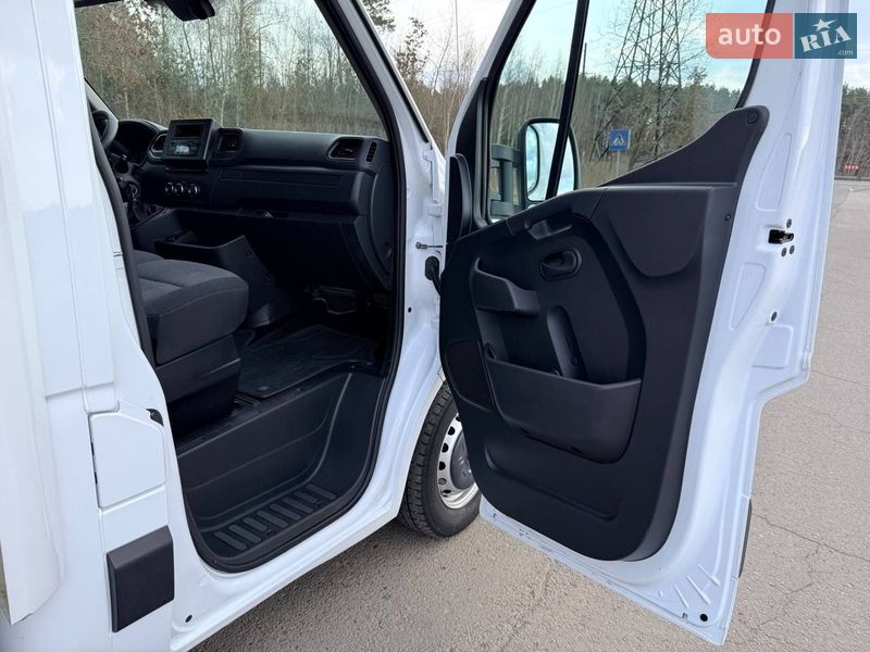 Вантажний фургон Renault Master 2022 в Києві