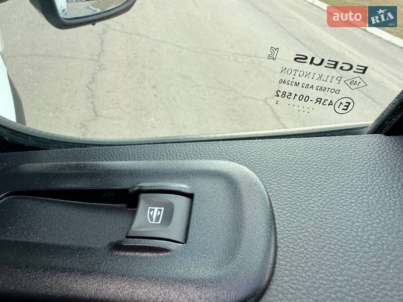 Вантажний фургон Renault Master 2022 в Києві