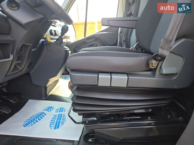 Грузовой фургон Renault Master 2022 в Одессе