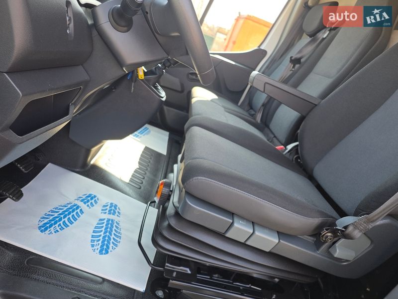 Грузовой фургон Renault Master 2022 в Одессе