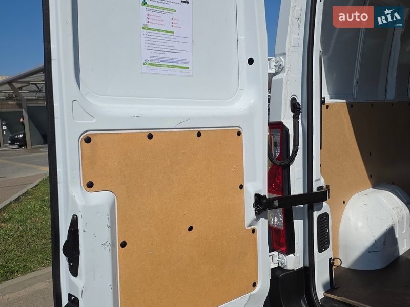 Грузовой фургон Renault Master 2022 в Одессе
