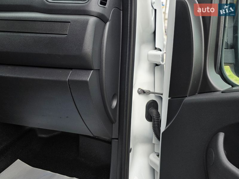 Грузовой фургон Renault Master 2021 в Одессе