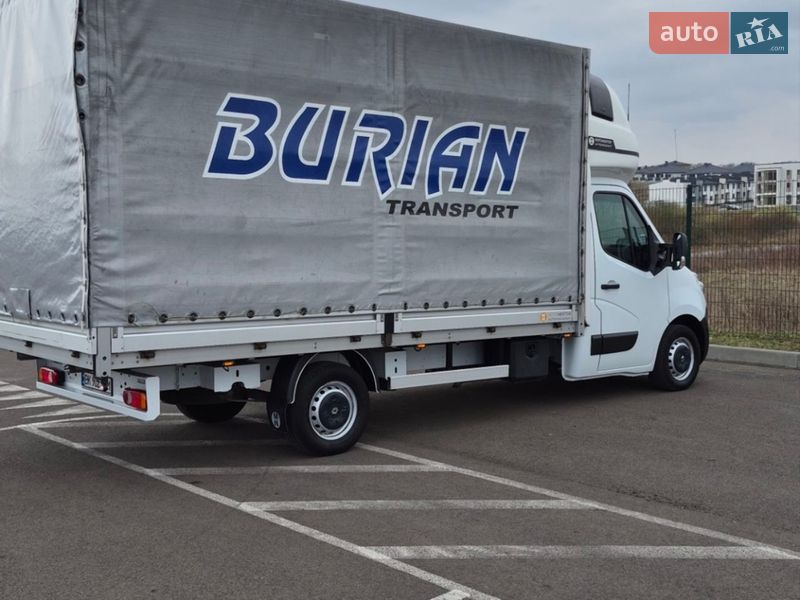 Вантажний фургон Renault Master 2014 в Рівному