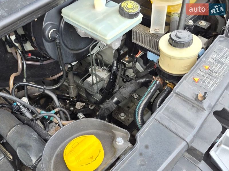 Вантажний фургон Renault Master 2014 в Рівному