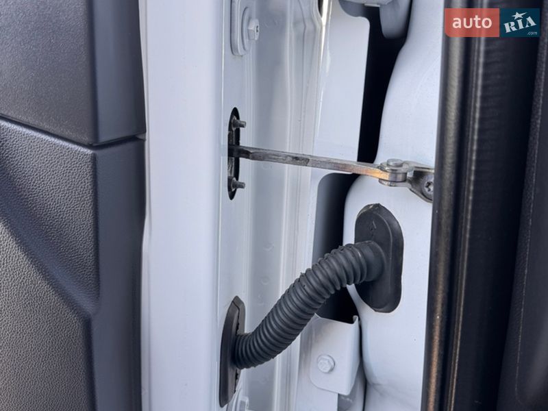 Грузовой фургон Renault Master 2022 в Киеве