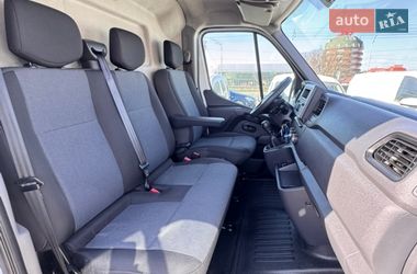 Вантажний фургон Renault Master 2022 в Києві