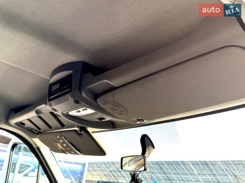 Автовоз Renault Master 2018 в Самборі