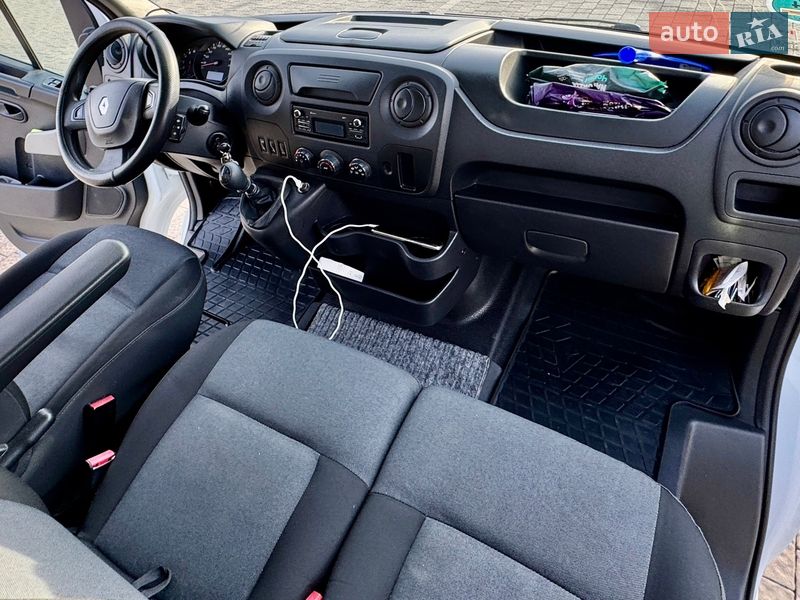 Автовоз Renault Master 2018 в Самборі