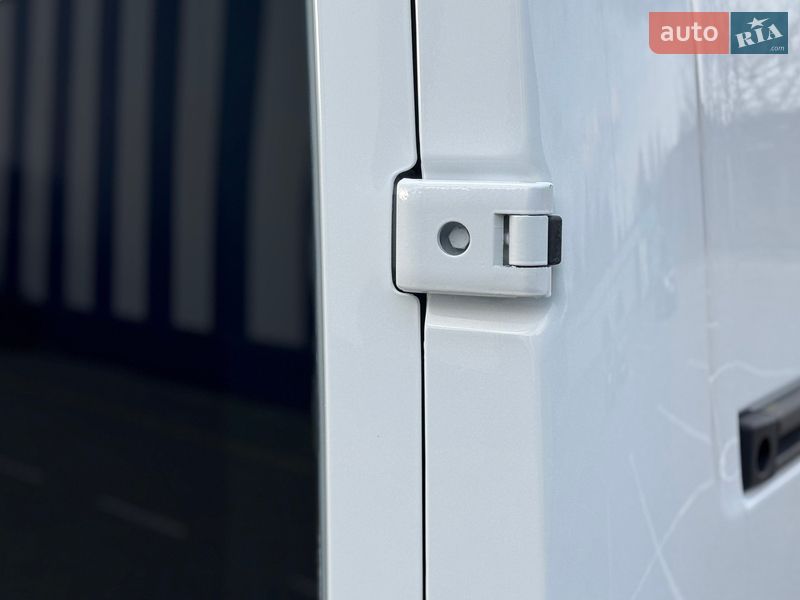 Вантажний фургон Renault Master 2019 в Дубні